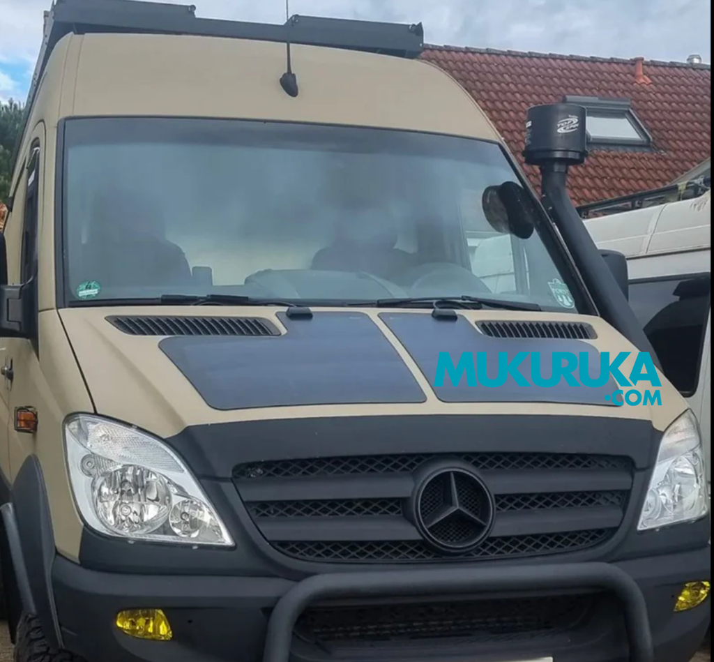 PANEL SOLAR DE CAPÓ 80W PARA MERCEDES-BENZ SPRINTER 2ª GENERACIÓN (2006–2018)