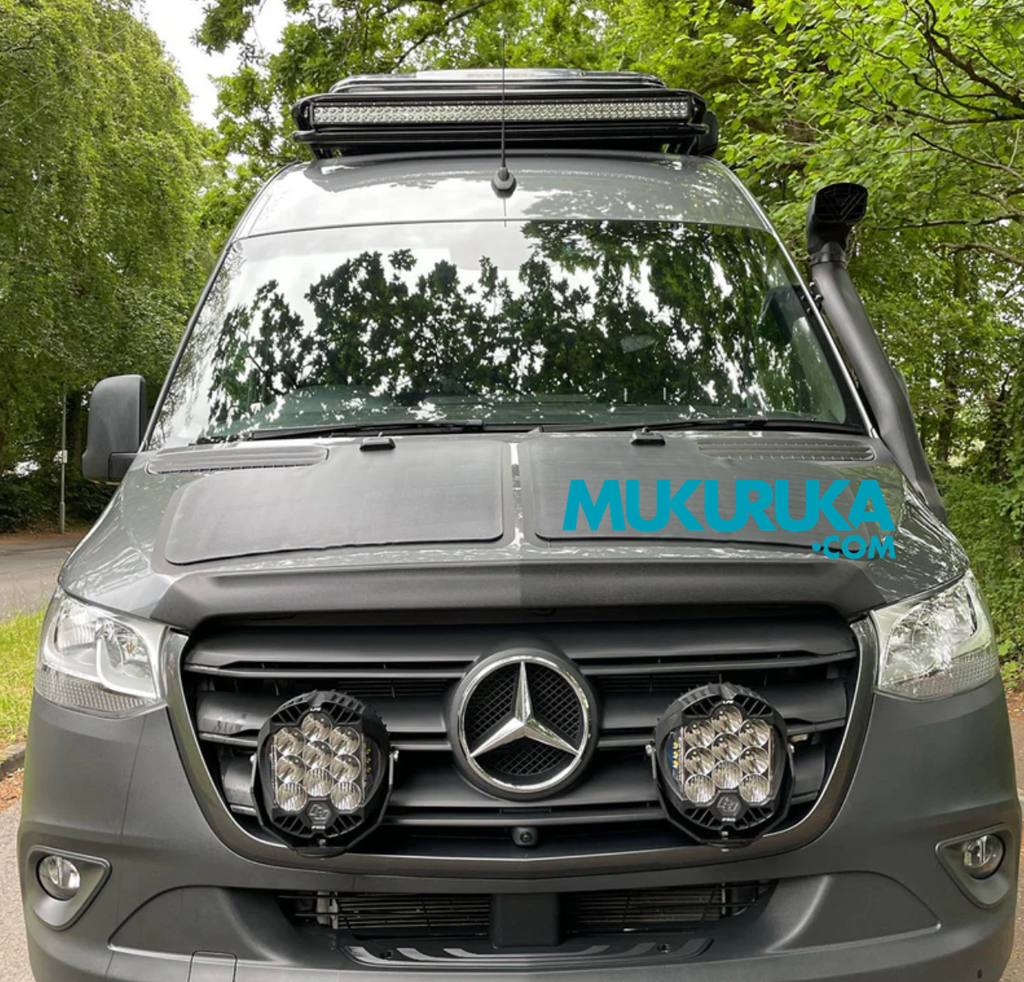 PANEL SOLAR DE CAPÓ/CAPOT DE 90 W PARA MERCEDES-BENZ SPRINTER 3.ª GENERACIÓN (2019-PRESENTE)