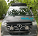 PANEL SOLAR DE CAPÓ/CAPOT DE 90 W PARA MERCEDES-BENZ SPRINTER 3.ª GENERACIÓN (2019-PRESENTE)