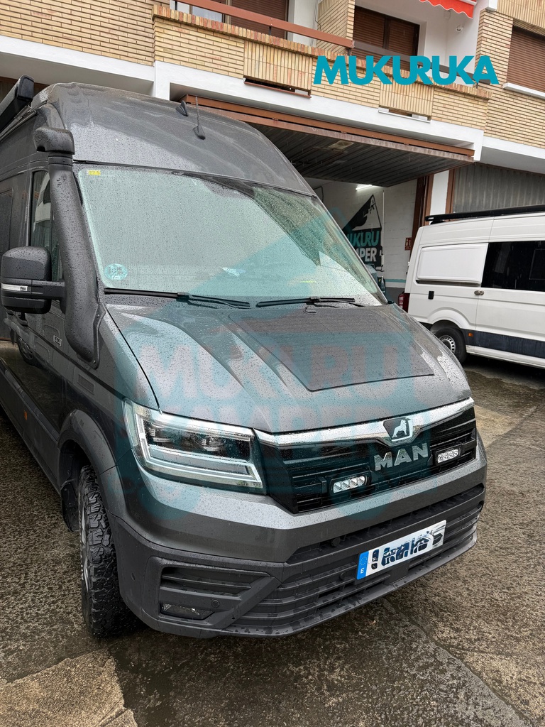PLACA SOLAR DE CAPÓ 70W PARA VOLKSWAGEN CRAFTER 2017+